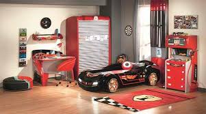 Zoom With Style In 20 Car Themed Bedroom For Your Boys Home Design Lover Car Themed Bedrooms Bedroom Themes Kids Bedroom Designs