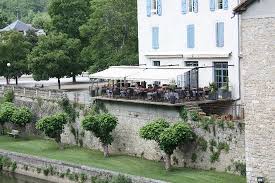 7ème accident au carrefour de la rn21 et de la d2, la colère du maire. Where To Eat In Saint Antonin Noble Val The Best Restaurants And Bars