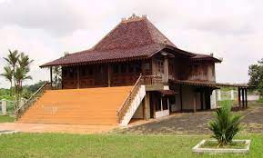Rumah limas merupakan rumah adat yang menjadi ikon provinsi sumatera selatan, dimana rumah ini memiliki atap yang menyerupai bentuk limas. 10 Gambar Rumah Limas Sumatera Selatan Sejarah Asal Usul Ciri Khas Fungsi Pakaian Adat Jejakpiknik Com