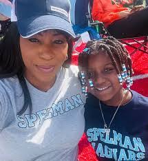 Aissa Diop's Instagram, Twitter & Facebook