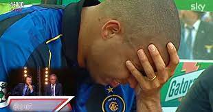 Ecco le sue parole al gala per i 110 anni della società nerazzurra. 5 Maggio 2002 L Inter Vince Lo Scudetto E Ronaldo Piange Per La Gioia Epcc Riscrive La Storia Con La Telecronaca Di Sandro Piccinini Il Fatto Quotidiano