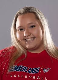 Alyssa Brackett's Instagram, Twitter & Facebook