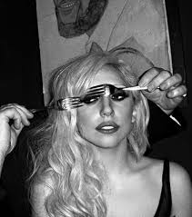 Lady Gaga updated her profile picture 😍