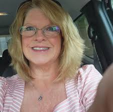 Does the physician usually bring up the subject of Hospice when the time  comes ? Or Is it up the the family to initiate that conversation with the  physician?