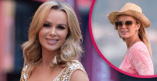 Makeup lovers know that the secret to flawless makeup starts with skincare. Amanda Holden Under Fire While Her Daughter Lexi Puts On Makeup On The Beach News Logics