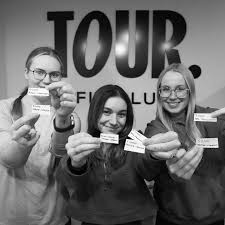 Team Tour, drumroll please..🥁 The winners of our January Ultimate Reset  Challenge are: Facial Prize Package (completing 5 classes) Gail Nykoliation  Christine McGorman Relaxation Prize Package (completing 10 classes) Alana  Cunningham Shauna