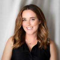 Melinda Ballard's Instagram, Twitter & Facebook