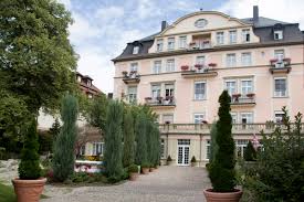 Am schönen rosengarten in bad kissingen befindet sich das villa thea kurhotel. Willkommen Villa Thea Bad Kissingen