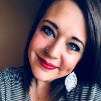 Amber Alton's Instagram, Twitter & Facebook