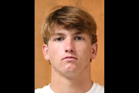 DISTRICT 2-3A DIV. II WEEK 1 REPORT: QB Dillard leads Wall past Eastland