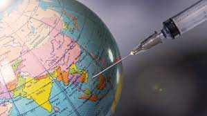 Les arguments, et les mesures incitatives à la vaccination comme le pass sanitaire, ont fini par convaincre la majorité des français puisque plus d'un français sur deux est désormais vacciné. Les Vaccins Et L Acces A La Vaccination A Travers Le Monde Magicmaman Com