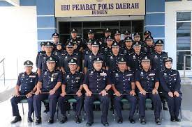 Ibu pejabat polis dungun, dungun, 23000, malaysia. Lawatan Rasmi Kp Trg Polis Daerah Dungun Facebook