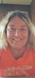 Suzannah Crowder's Instagram, Twitter & Facebook