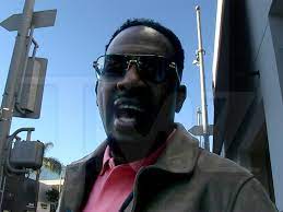 Bill Bellamy Supports Comedian Natasha Leggeros Naked Strip Show