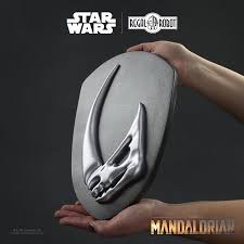 Mudhorn Signet Plaque The Mandalorian In 2020 Mandalorian Star Wars Man Cave Star Wars Bedroom