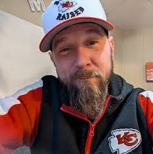 Anybody know where I can get a cowl hood for a 89-95 toyota pickup? PFA