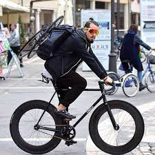 fixie おしゃれまとめの人気アイデア pinterest lee coleman 自転車 ファッション ロードサイクリング 自転車のデザイン