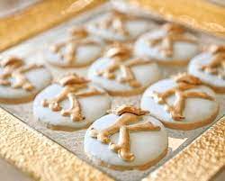 Cookies From Leyla Milani Khoshbin S Royal Baby Shower Royal Baby Showers Baby Shower Desserts