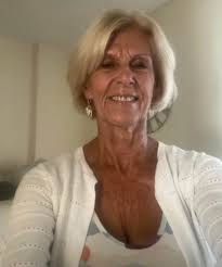 Babysitter available in Akron area