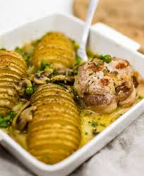 Etape 2 disposez les paupiettes dans un plat allant au four avec un peu deau. Paupiette A La Cancoillotte Pomme De Terre Suedoise Livionna Madrange
