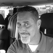 David Benoit (@DavidBe80528419)