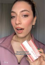 Gratise yeni gelen Romand markasının dudak ürünlerini deniyoruz💋💄 @롬앤  romand @Gratis #romandliptint #romandjuicylastingtint  #romandglastingmeltingbalm #romandbalm