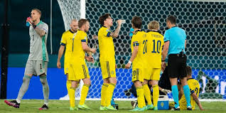 Vi bevakar uppladdningen och sedan mästerskapet! Svettigt For Sverige Nar Man Kryssade I Em Premiaren Em Fotboll Se