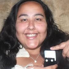 X 上的 Claudia Raphael：「Eu uso @madeinfavelaart #brindespersonalizados  #presentedenatal #paraisopolis #CUFA https://t.co/xLtL0sXOnY」