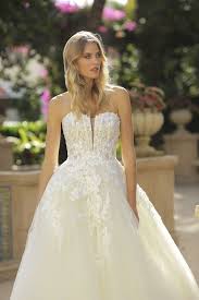 Strapless Tulle Ball Gown Wedding Dress Kleinfeld Bridal In 2020 Ball Gown Wedding Dress Ball Gowns Wedding A Line Wedding Dress