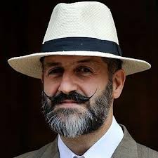 Angela Tello (@AngelaTelloMar1)