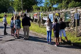 Ce n'est que vers les années 1600 que les populations ont commencé à les considérer comme des phénomènes naturels. Hautes Pyrenees Bourisp Centre Du Monde Du Photo Reportage Du 16 Au 19 Juin 2016 Le Blog Des Pyrenees