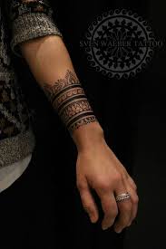 Iyi21 | ayak bileği dövmeleri. Pinterest Itsgeegi Henna Style Tattoos Cuff Tattoo Tattoos