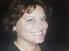 Sandra Munsey's Instagram, Twitter & Facebook