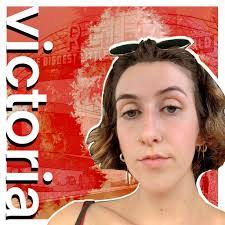 Danielle Harlan's Instagram, Twitter & Facebook