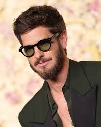 Andrew Garfield wears N.01 at the 82nd #GoldenGlobes. Styling by  @warrenalfiebaker.