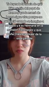 Teoría De Que La Hermana De Leona Es La Mamá De Romeo