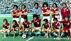 Deporte TOTAL Venezuela - #Futbol #LaVinotinto #TBT #PrimerTriunfo ⚽️💪🇻🇪  Recuerdo Vinotinto: Con gol de Pedro Acosta, Venezuela consiguió su primer  triunfo en una Eliminatoria El 22 de marzo de 1981 Venezuela recibió