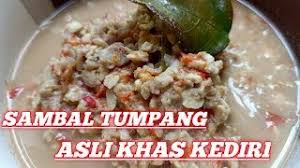 Sambal lethok alias sambal tumpang a la paron ini bukan hanya minimalis dalam bahan tapi maksimalis akan rasa! Resep Sambal Tumpang Kertosono
