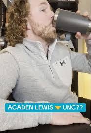 Cassandra Schade's Instagram, Twitter & Facebook