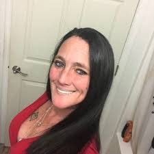 Leanne Whitehead's Instagram, Twitter & Facebook