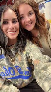 brittany_fay (@brittany_fay)