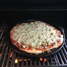Pizza On Pampered Chef S Rockcrok Grillstone 60 Off In February Pizza Grill Pamperedchef Special Pampered Chef Recipes Rockcrok Recipes Pampered Chef