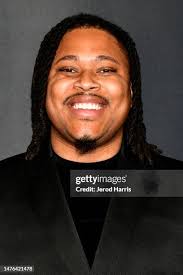 20 Photos & High Res Pictures