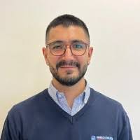 300+ perfiles de «Ganem»