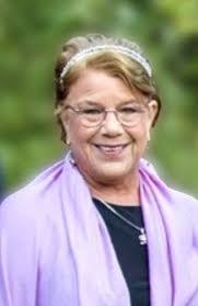 Karen Blaney's Instagram, Twitter & Facebook