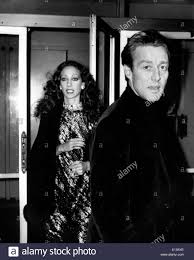 The designer, who hit the peak of his career in the 70s, is the subject of a new documentary by frédéric tcheng, the man behind dior and i and diana vreeland: 25 August 1976 New York Ny Usa Amerikanische Mode Designer Roy Halston Geboren 1932 90 In Des Moines Iowa Er Besuchte Indiana Univ Und Art Institute Of Chicago 1958 Zog Er Nach New York