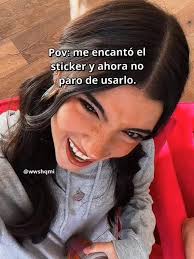 Expresando emociones con stickers de gatitos