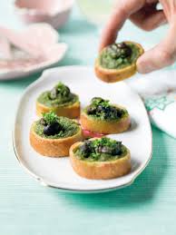 Escargots Met Lookboter Op Toast Recept Lookboter Voedsel Ideeen Warme Hapjes