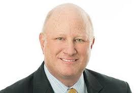 Thomas Comiskey's Instagram, Twitter & Facebook