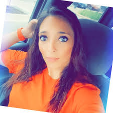 Rachel Shurtz's Instagram, Twitter & Facebook